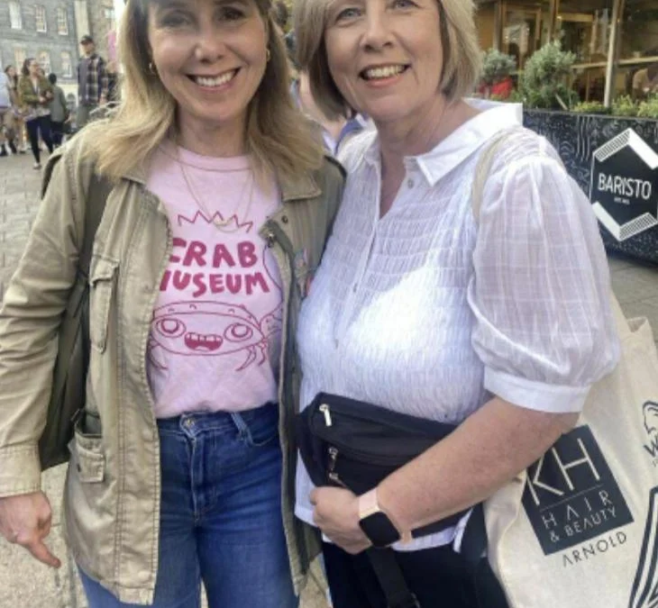 How fabulous does our lovely client Karen look?